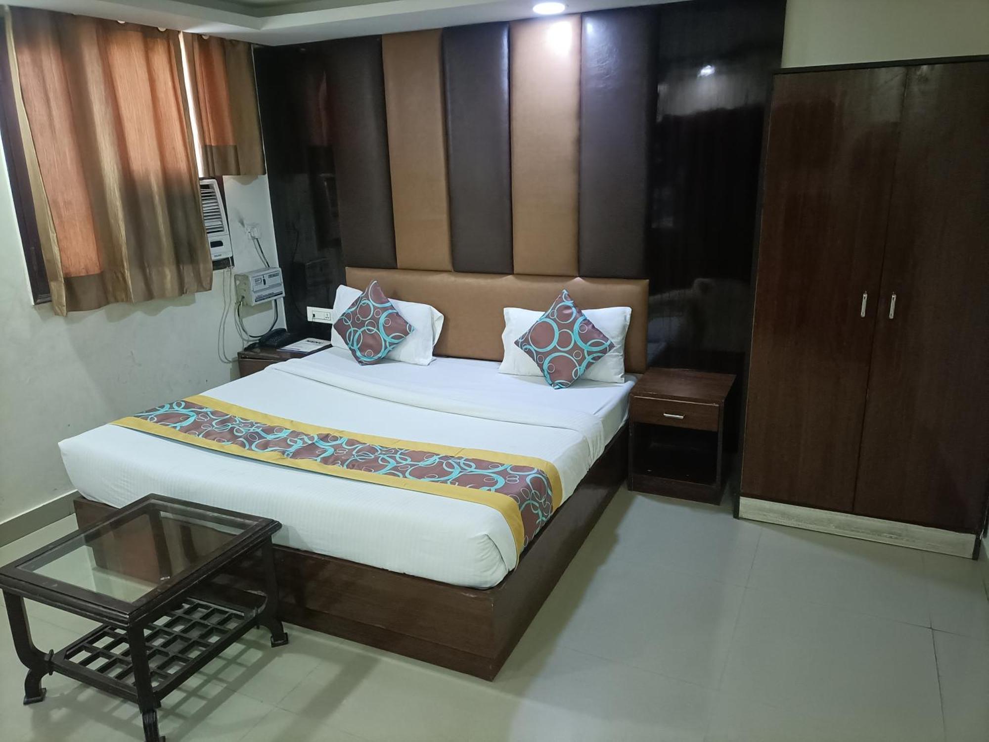 Hotel Grand Aerotech Nuova Delhi Esterno foto